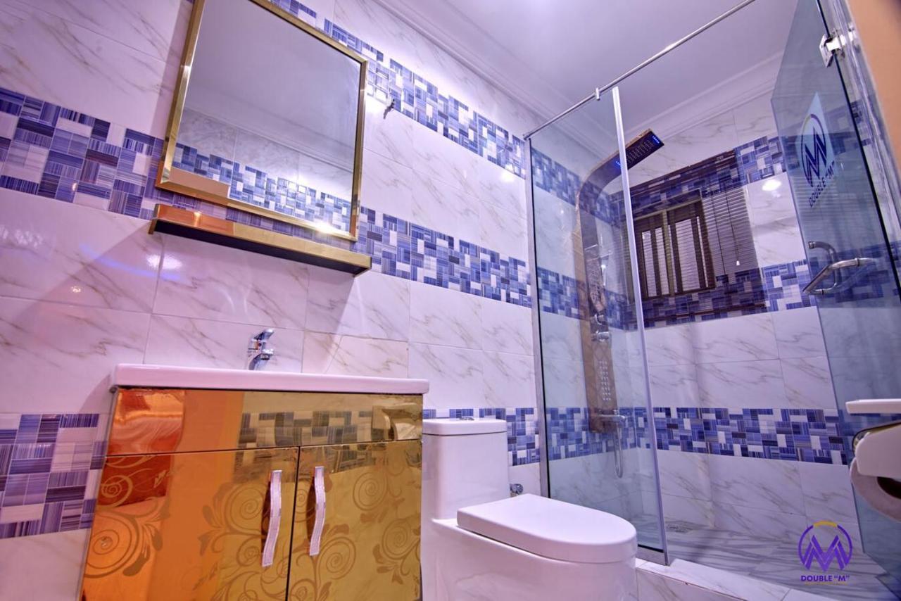 Double M Exquisite Suites And Lounge Lekki Ogombo Esterno foto