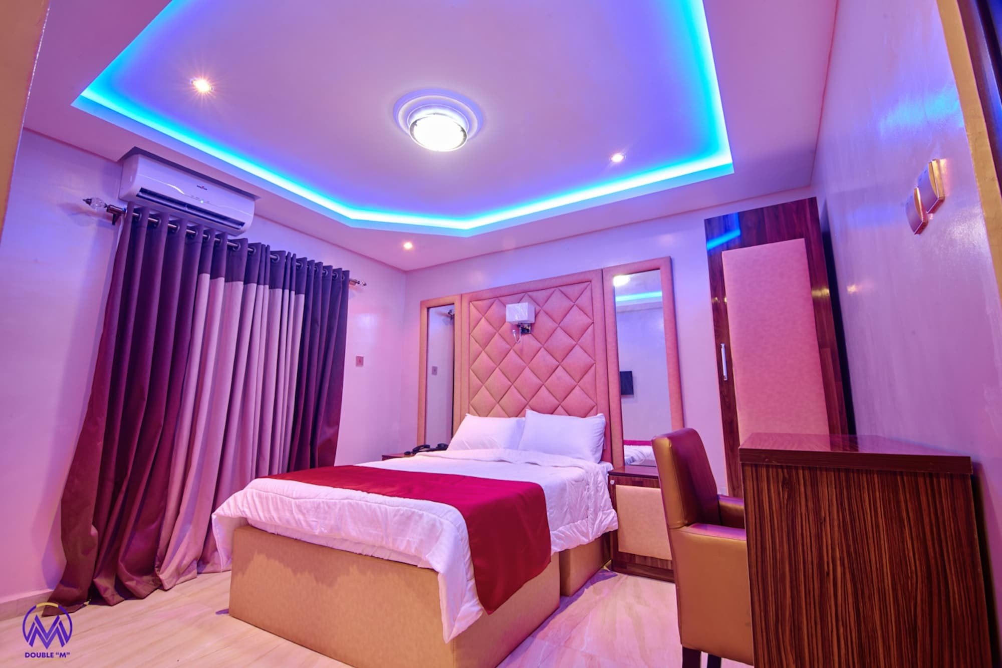 Double M Exquisite Suites And Lounge Lekki Ogombo Esterno foto